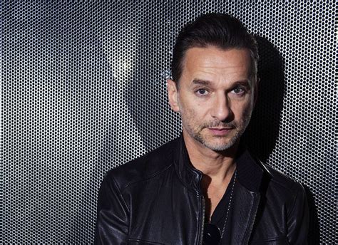 Dave Gahan .